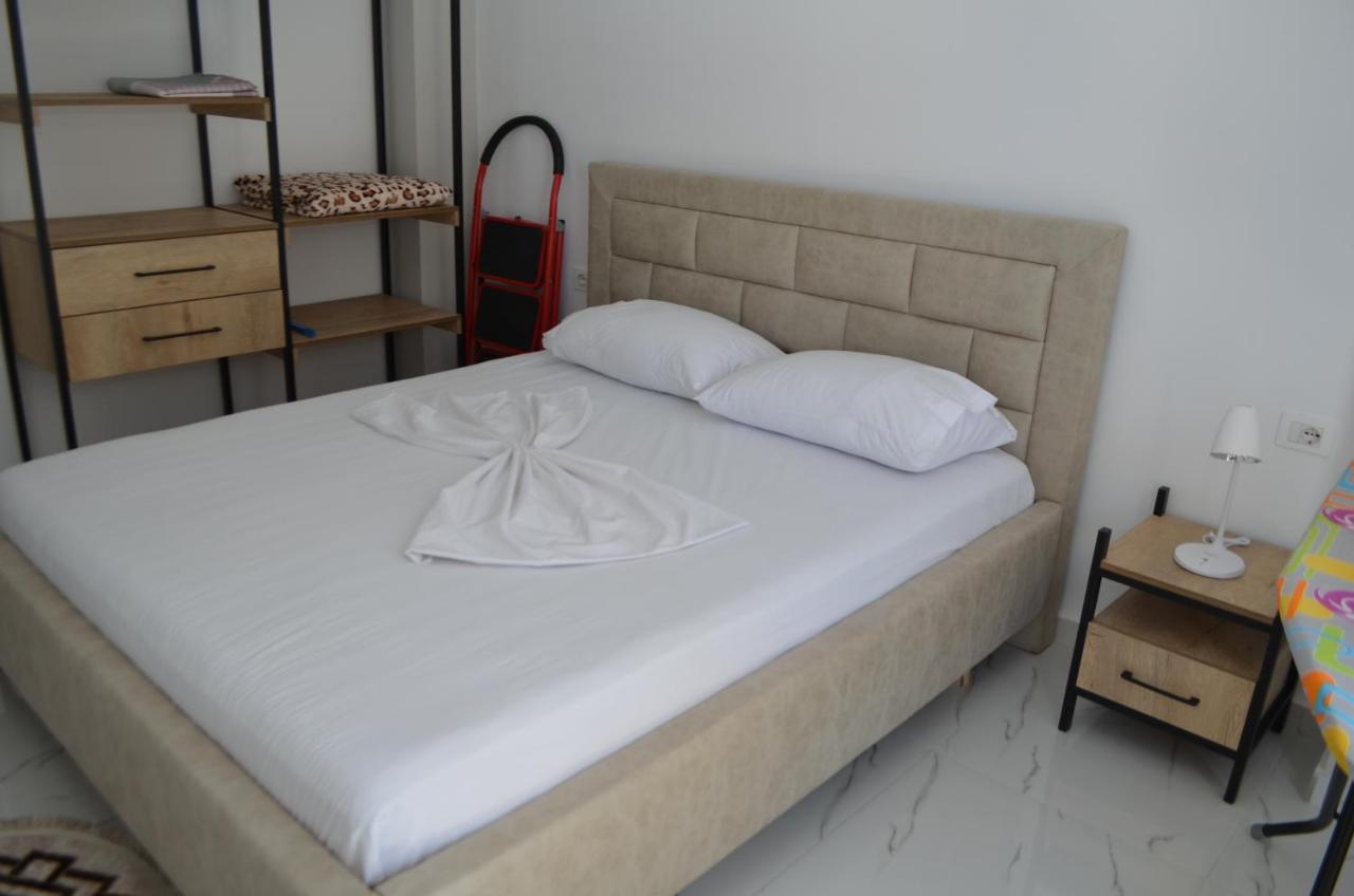 Akil Apartments Саранда Екстер'єр фото