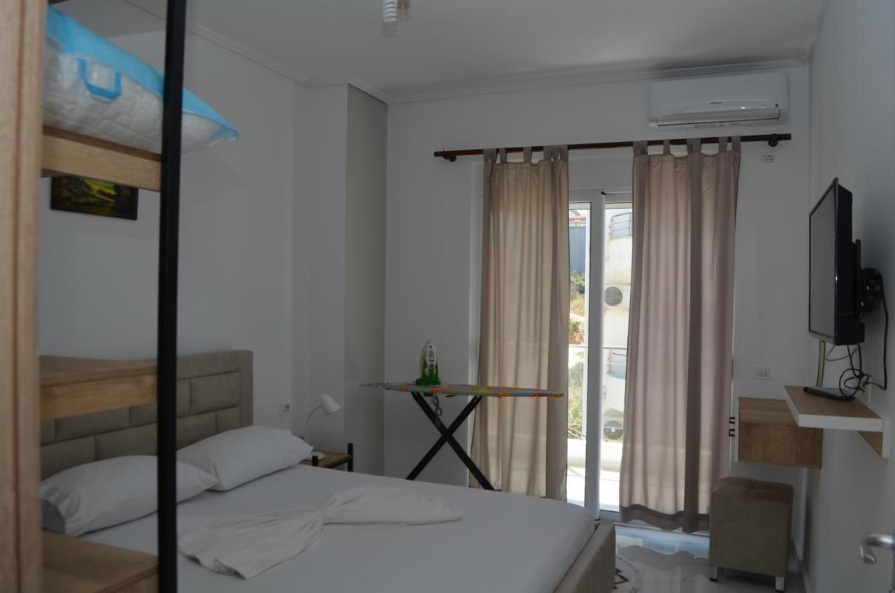 Akil Apartments Саранда Екстер'єр фото