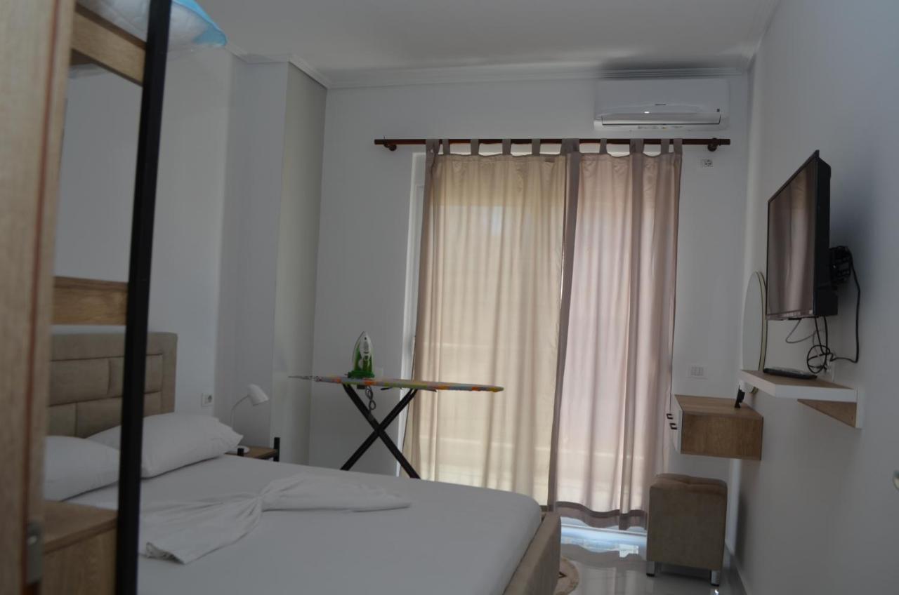 Akil Apartments Саранда Екстер'єр фото