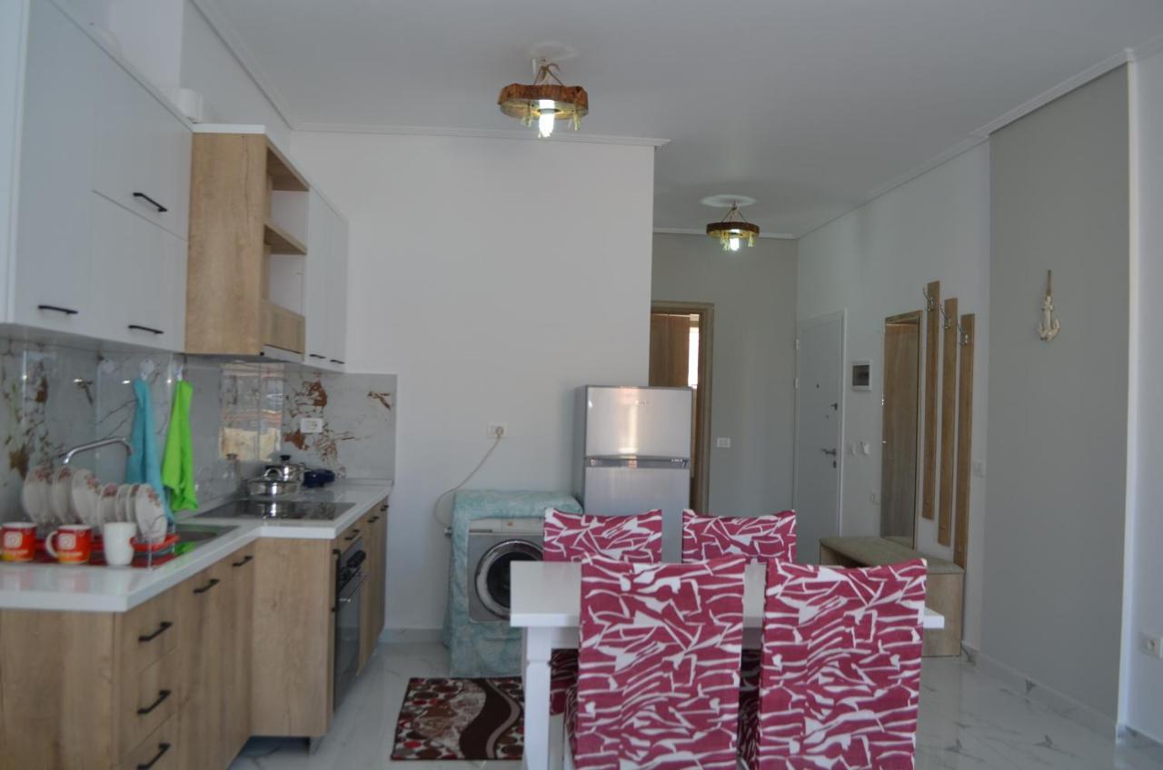 Akil Apartments Саранда Екстер'єр фото