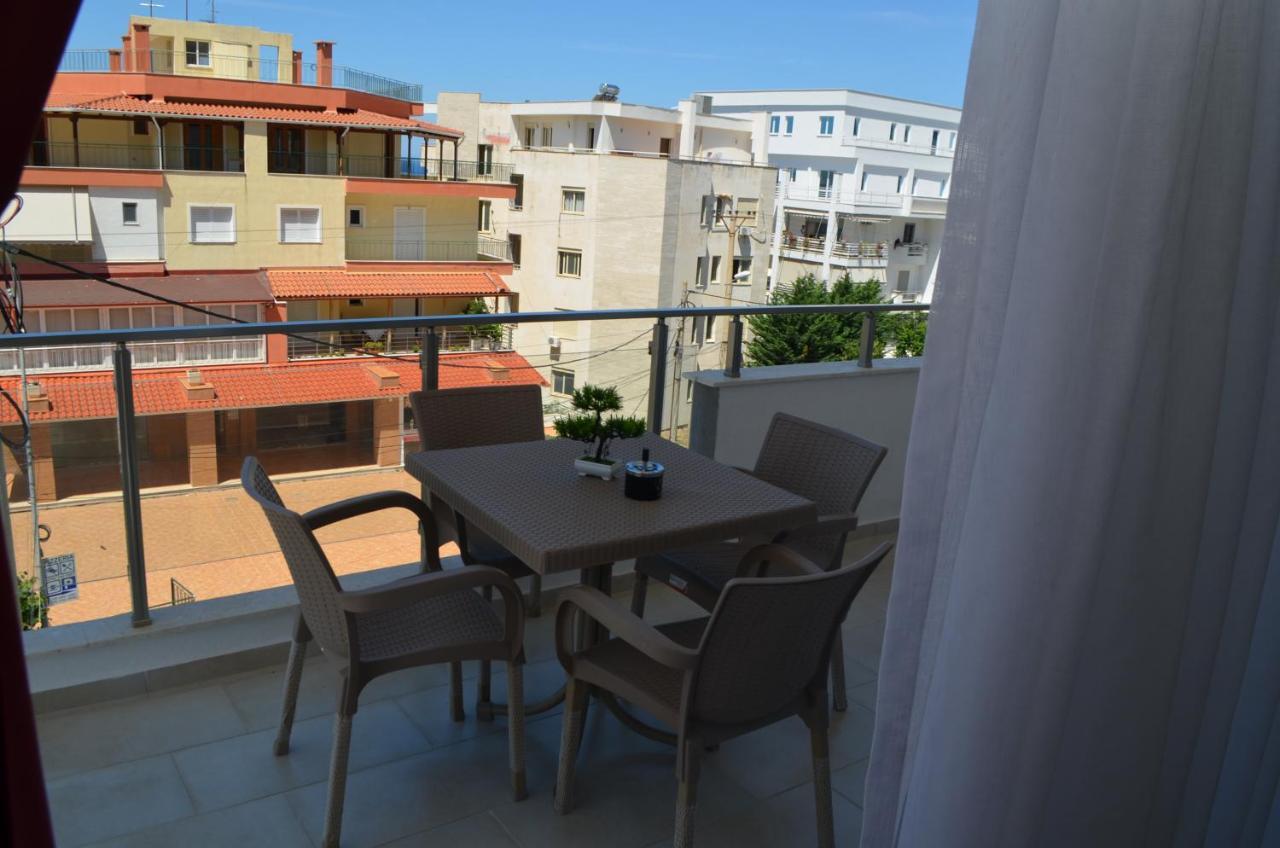 Akil Apartments Саранда Екстер'єр фото